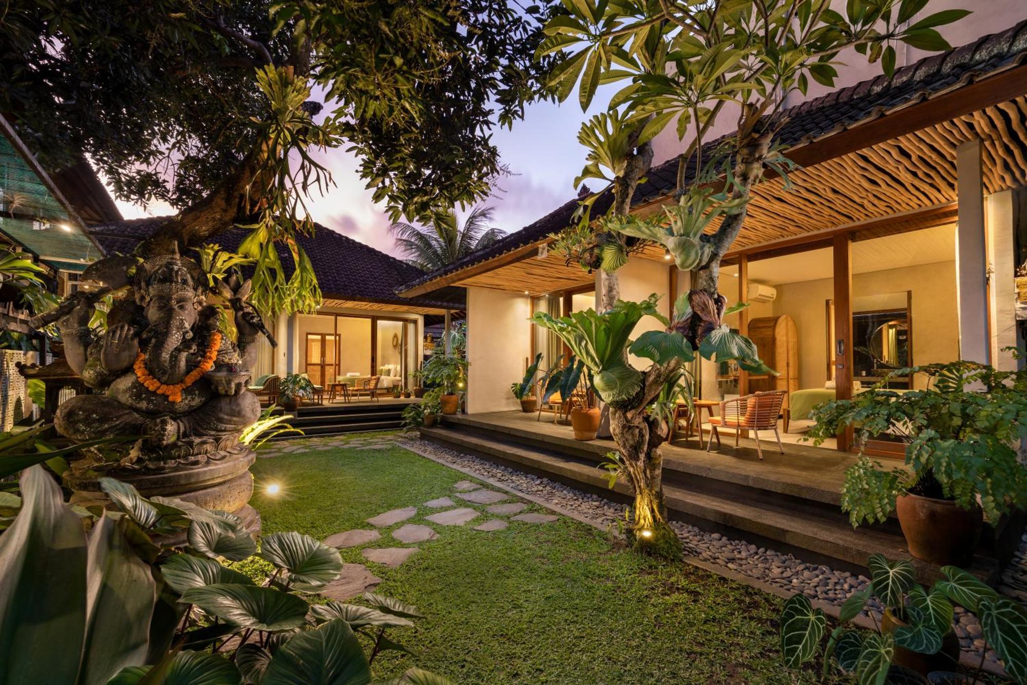 Cloudspace Ubud エクステリア 写真